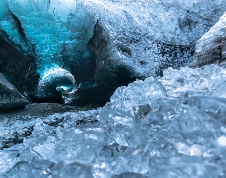 Treasure Iceland – Ice Cave Discovery