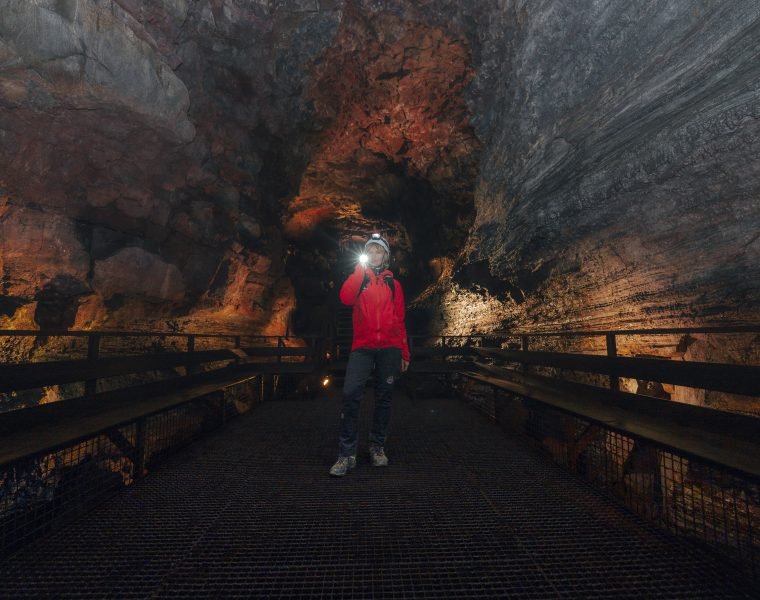 Volcanic Caves and Craters: The Lava Tunnel, Grindavík & Reykjanes Lava Fields Combo Tour