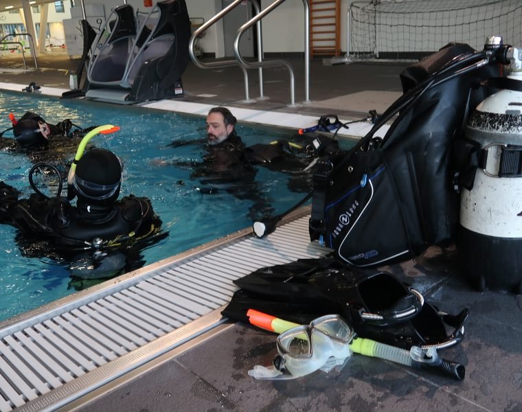 Dry Suit Diver Course