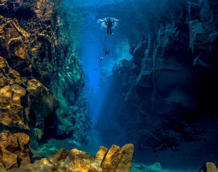Into the Blue – Silfra Snorkeling