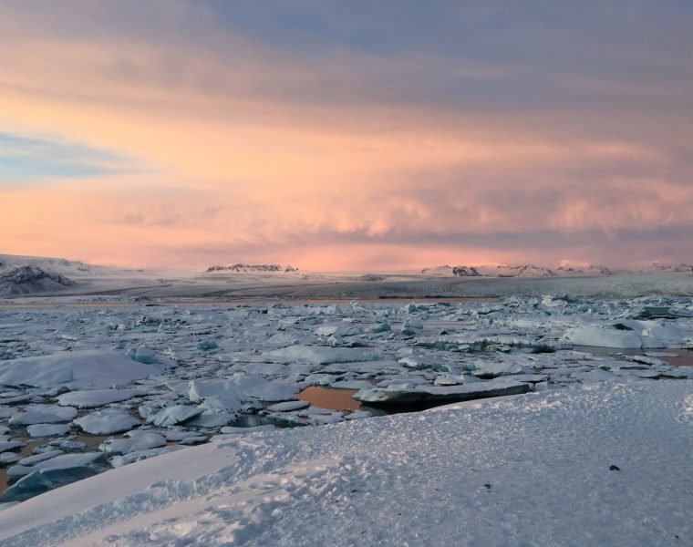 Chinese Tour: 3 Day – Golden Circle, South Coast, Jökulsárlón & Ice Cave