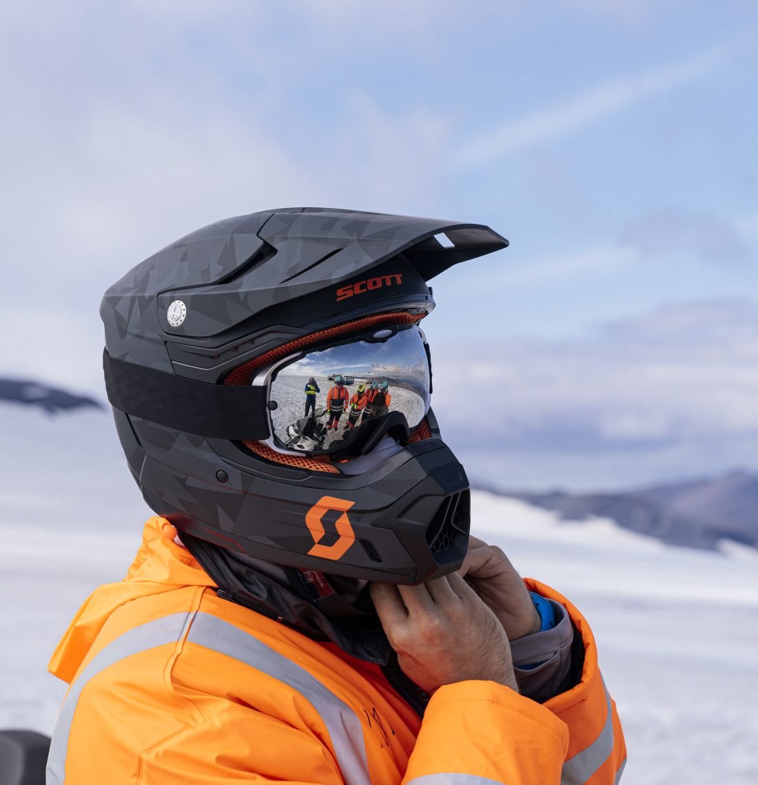 Into The Glacier – With Snowmobiling From Húsafell