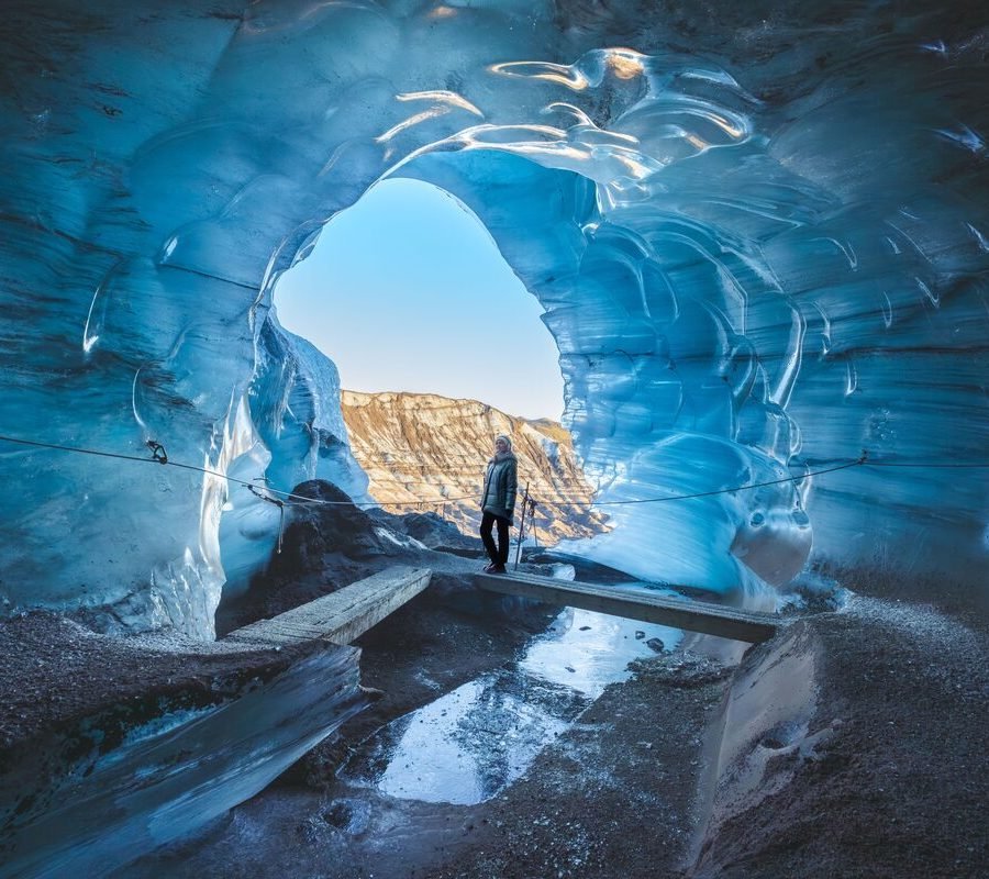 Chinese Tour: 3 Day – Golden Circle, South Coast, Jökulsárlón & Ice Cave