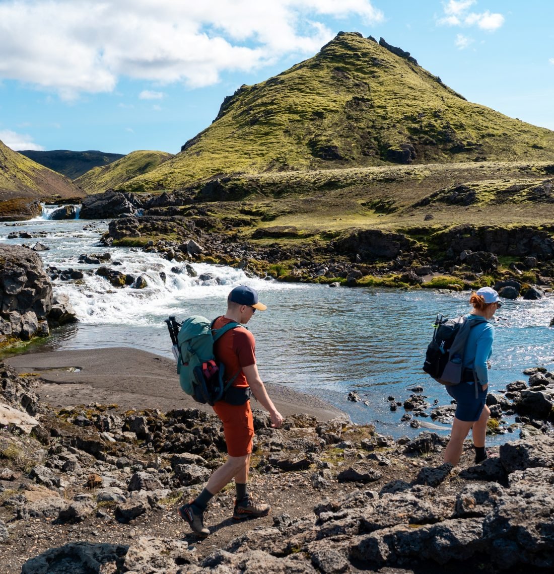 Laugavegur Trek – 4 Day Hiking Tour (Huts)