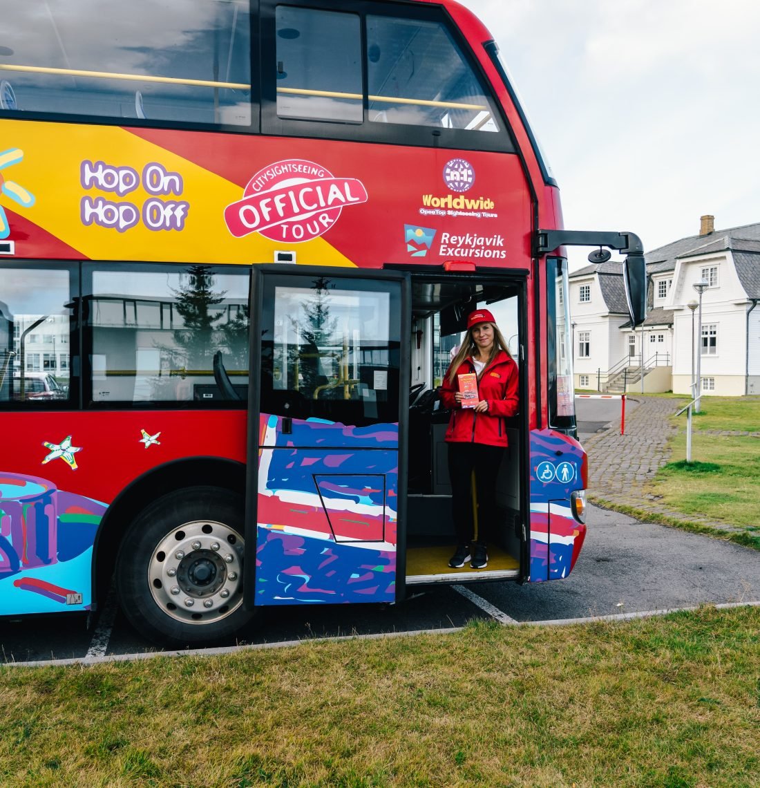 The Golden Circle & Hop On Hop Off – Combo Deal