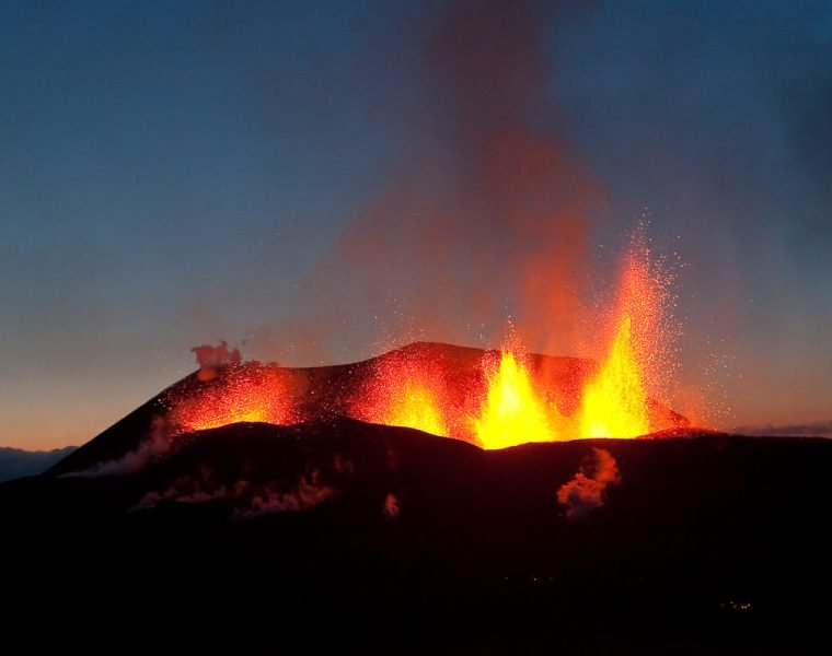 Volcano Movie – All the latest eruptions in Iceland in 4K at the LAVA Centre Volcano Cinema