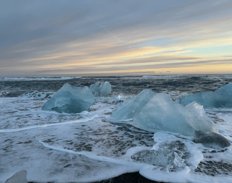 3-Day South Coast & Golden Circle Winter Tour with Crystal Blue Ice Cave